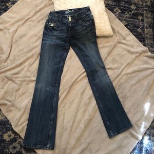 Miss Me Jeans- Button Crazed (Shell, Lace,Pearl)26